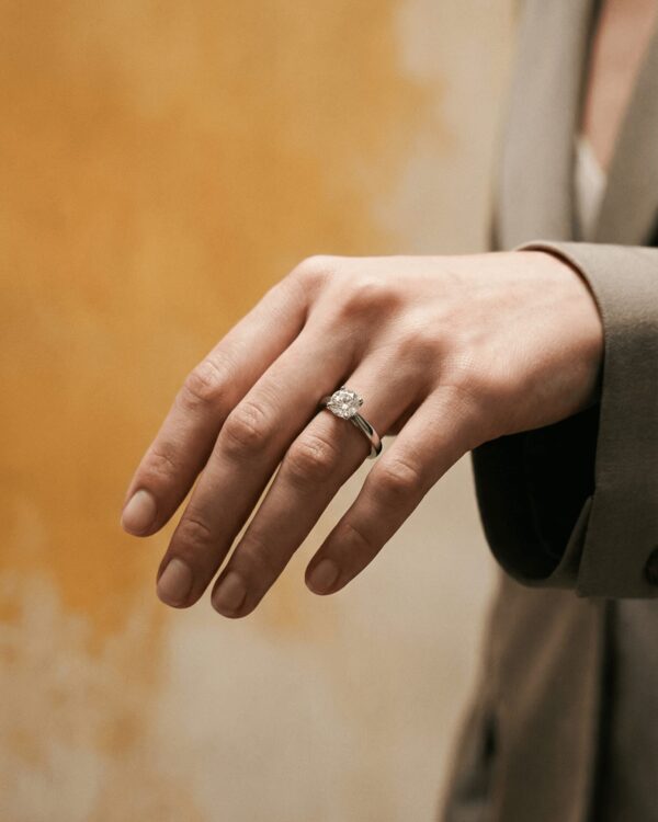 SOLITAIRE EN PLATINE 950 AVEC DIAMANT 1.05 CT