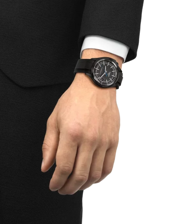 Montre Tissot Pinarello portée au poignet